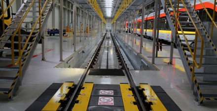 LASER MEASUREMENT SYSTEM FOR ROLLING STOCK WHEELS